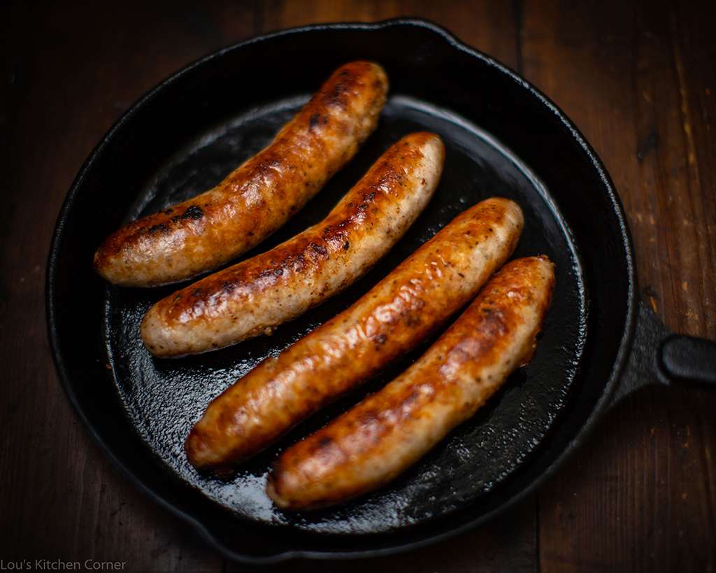 How to cook the perfect sausage • Lou's Kitchen Corner