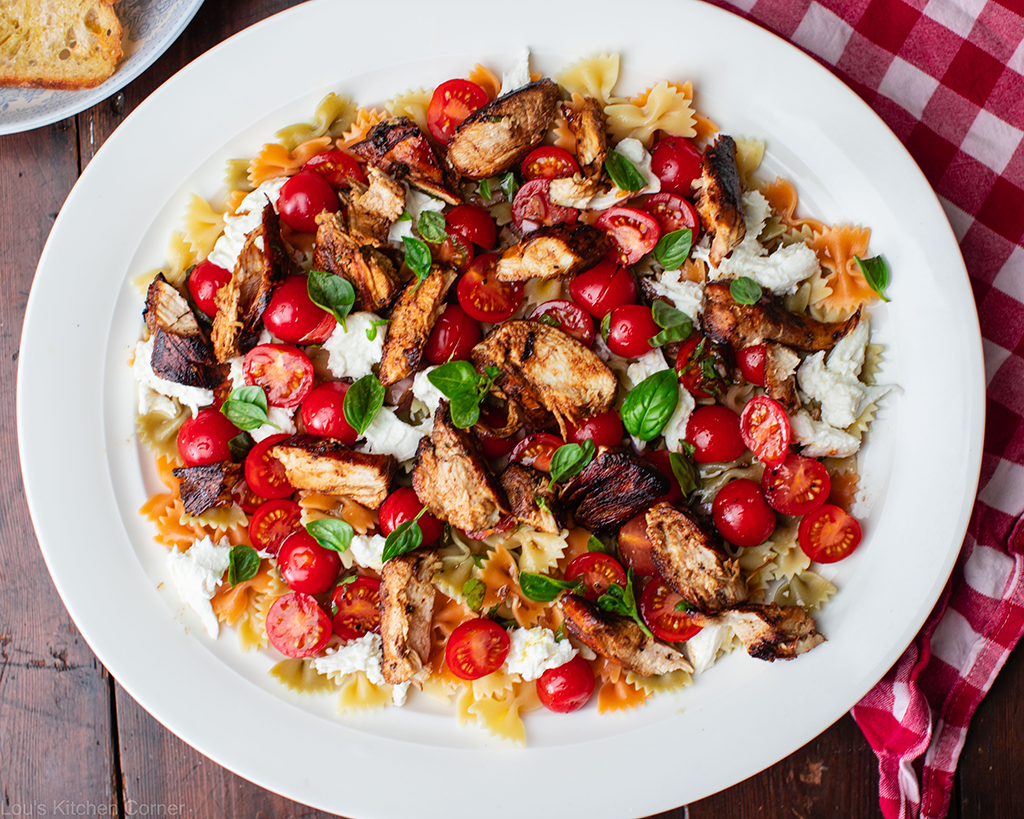 Simple Chicken Caprese Pasta Salad • Lou's Kitchen Corner